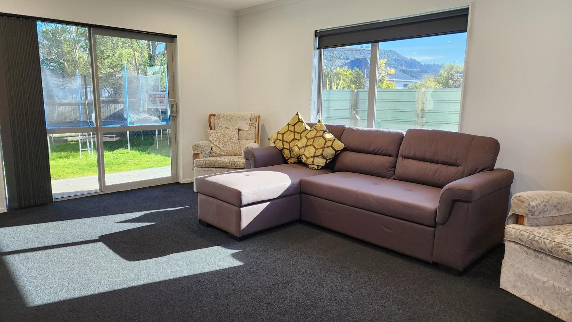 Oaktree Entire Holiday Home, Sleeps 8 To12 Rotorua Dış mekan fotoğraf